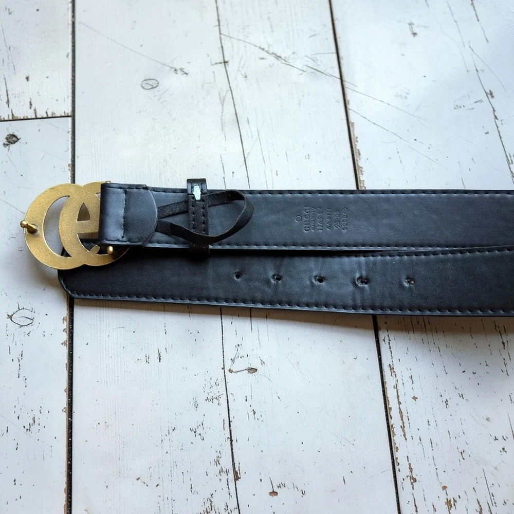 Vintage Gucci GG Logo Belt Black Leather Gold Buckle Size 95/38 Italy - Picture 13 of 15